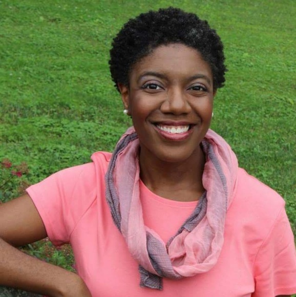 Meet your Posher, Tiffani - Picture 8 of 8